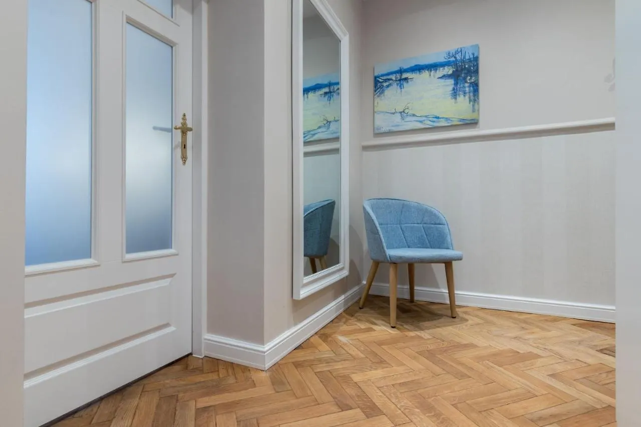 Apartament Stare Miasto/Zameldowanie 24H Apartment Krakow Poland